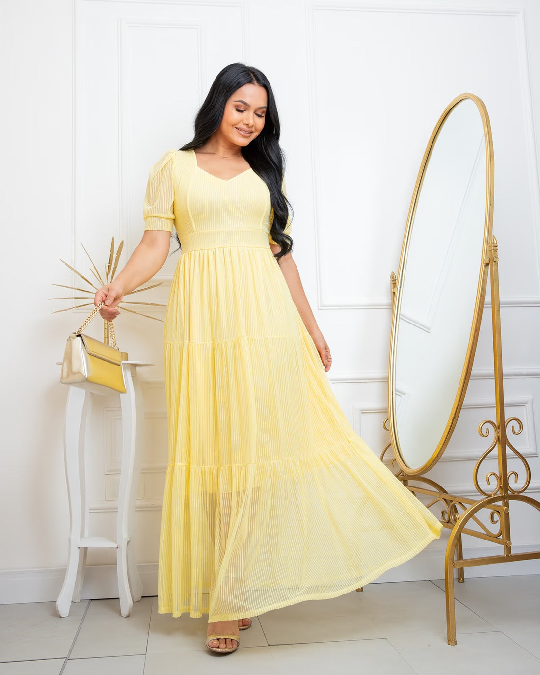 Vestido Longo Em Tule Liso